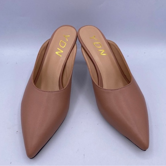YDN Deep Nude Pointed Toe Low Mid Heel
Loafers /Slip On Mules - Picture 3 of 7